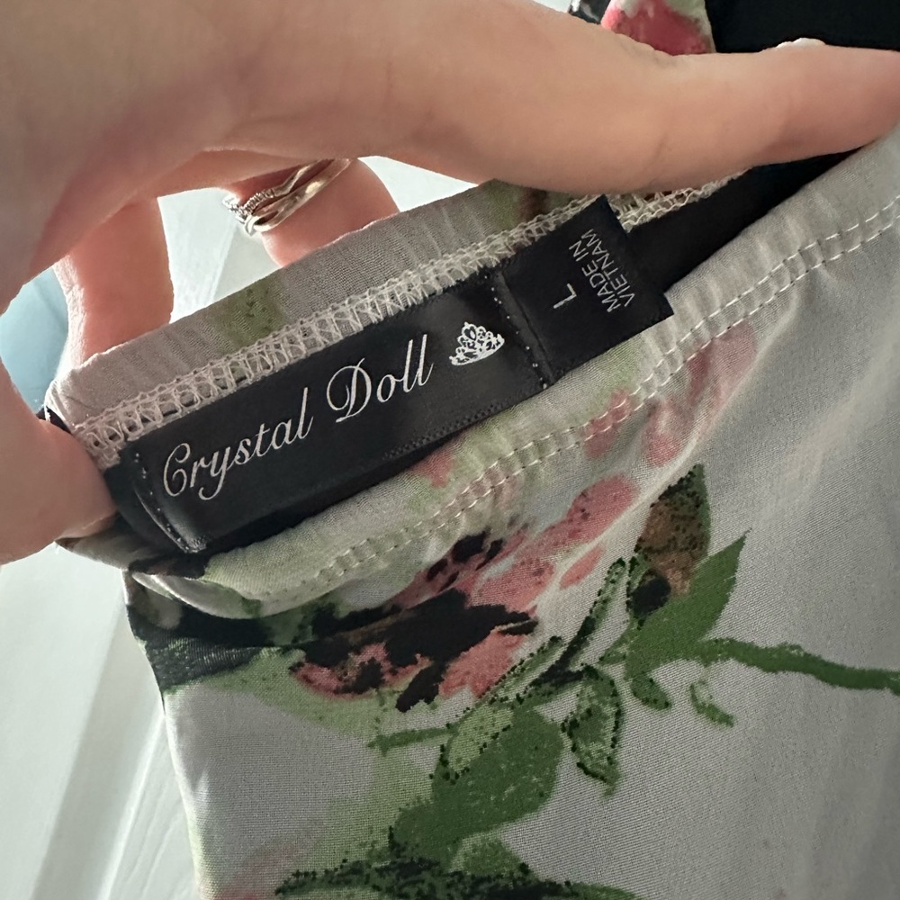Crystal Doll Floral Print Dress - Picture 7 of 9